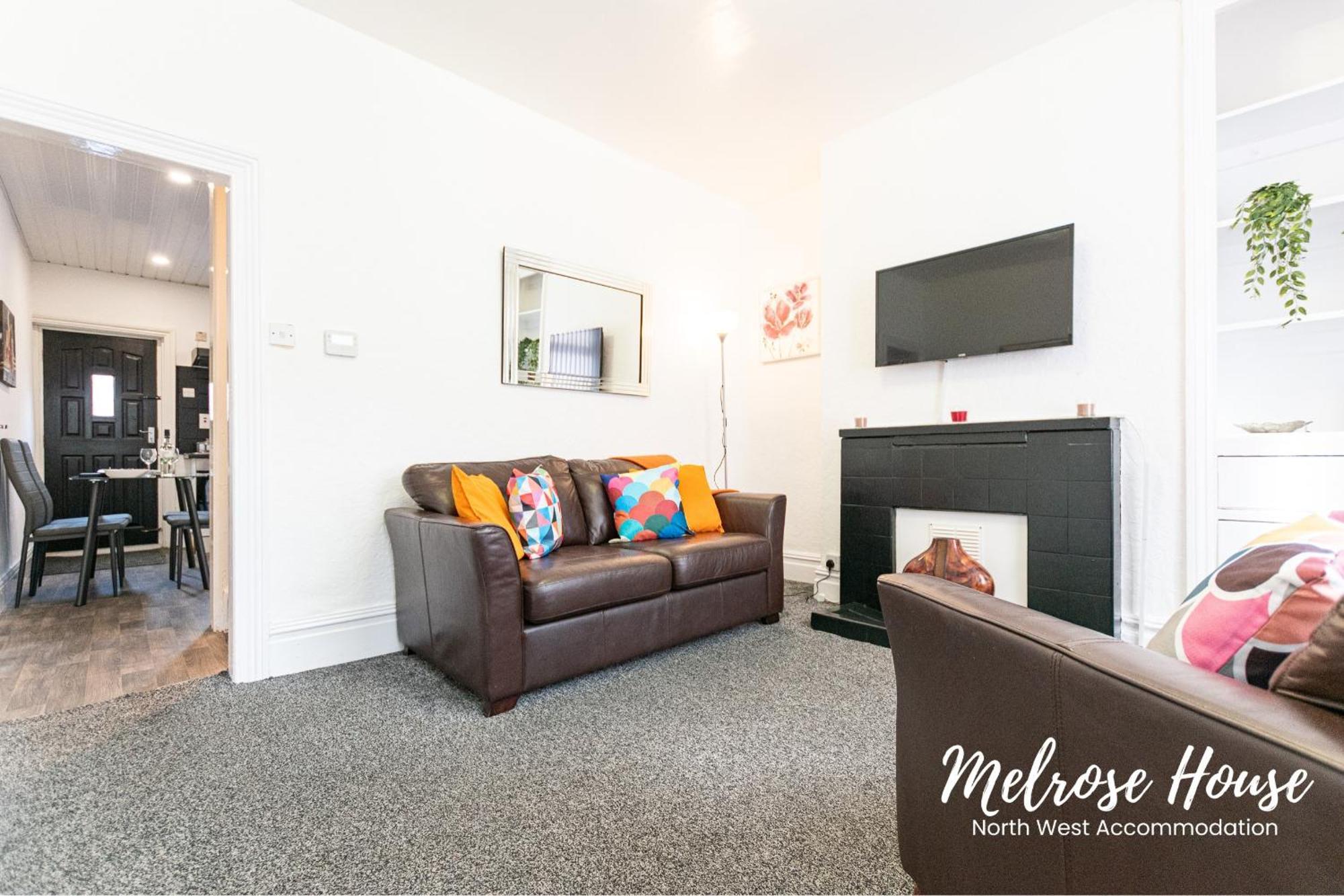 Manchester Work Stays 2Br Home With Parking & Wifi エクステリア 写真