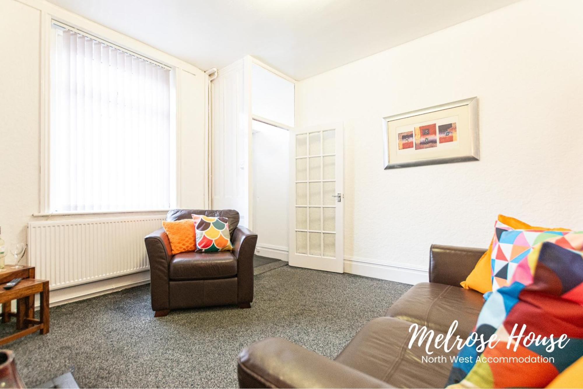 Manchester Work Stays 2Br Home With Parking & Wifi エクステリア 写真